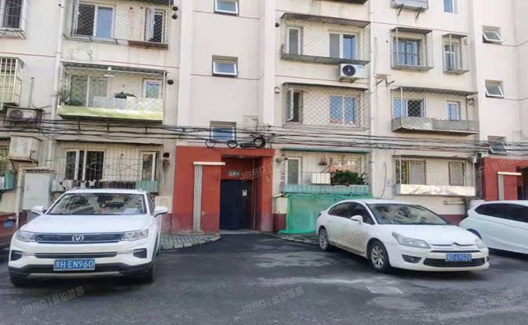 顺义区 滨河小区15号楼1层三单元102