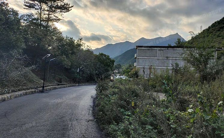 怀柔区  大榛峪村土地及附属设施