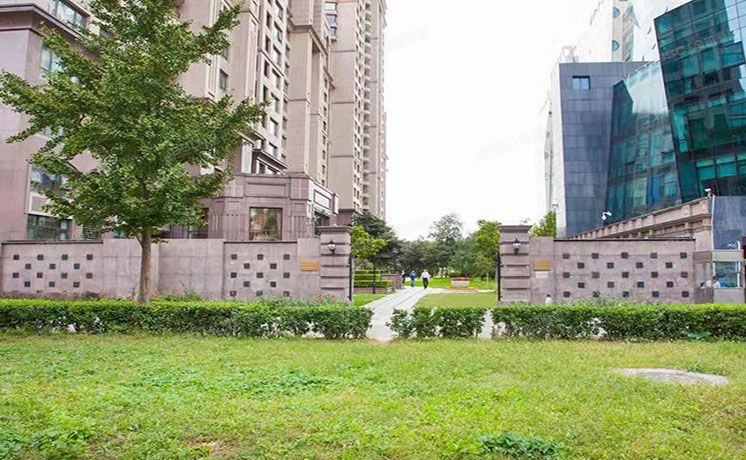 朝阳区 光华西里1号5号楼20层2302（温莎大道）