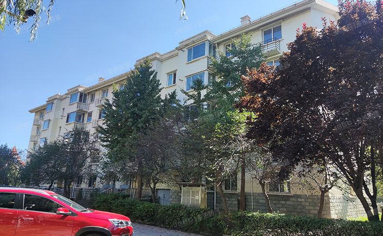 房山区 窦店镇汇丰街3号院9号楼3单元202（世界名园）