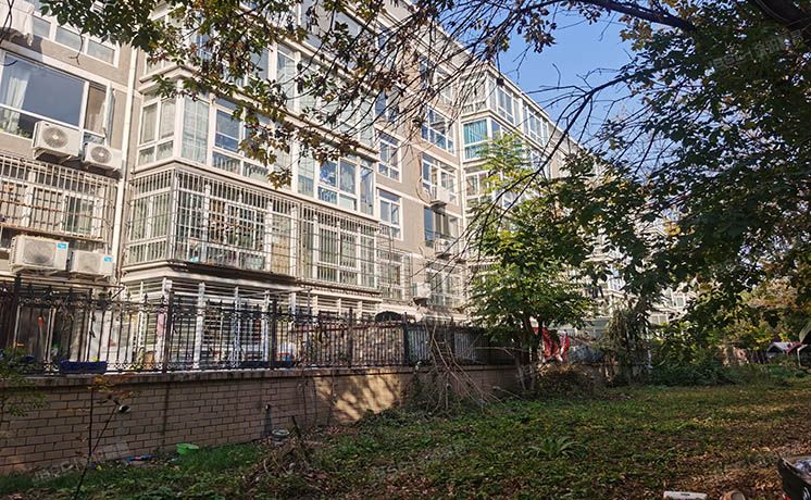 顺义区 馨港庄园二区11号楼1层4单元102（馨港庄园）