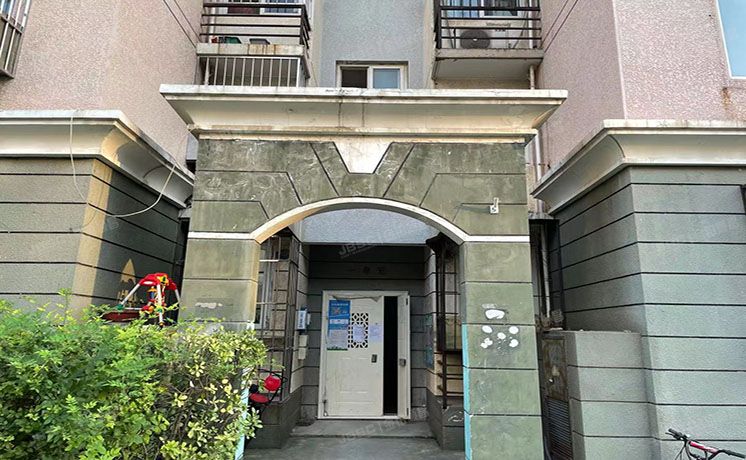 昌平区 回龙观镇和谐家园二区13号楼6层1单元601号（和谐家园）