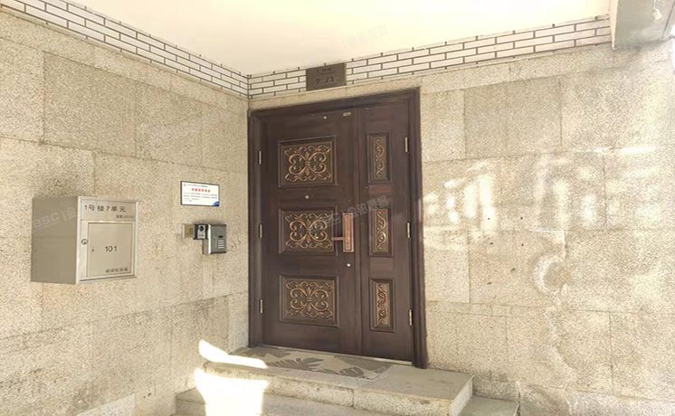 海淀区 西八里庄北里56号院1号楼1层7门101室、1号楼2至3层7门201室（西钓鱼台庄园）