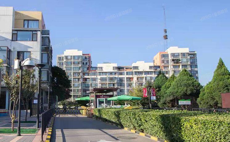 朝阳区 豆各庄5号院213号楼3层二单元302号（青青家园）