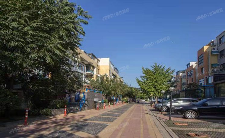 朝阳区 豆各庄5号院213号楼3层二单元302号（青青家园）