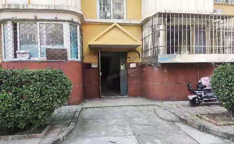 房山区 窦店镇沁园春景6号楼3层4-301（沁园春景）