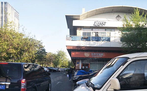 经济技术开发区 天宝园五里二区1号楼1至2层A8号（上海沙龙） 商业