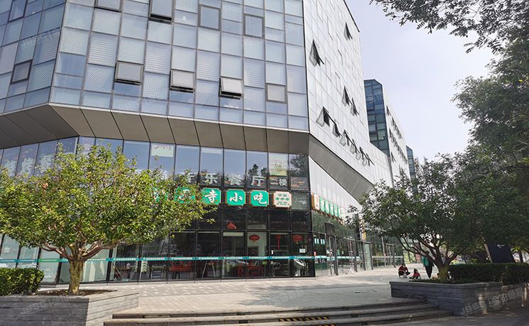 大兴区 宏福路1号院1号楼二层203号（鸿坤广场） 商业