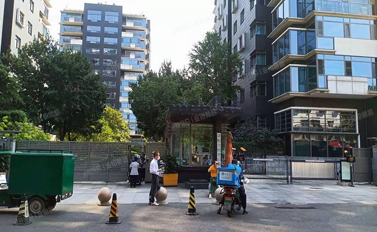 东城区 东直门内大街9号院1号楼11层1201号（NAGA上院）