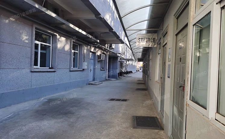 海淀区 知春东里8号楼4层2门402（知春东里）房改房