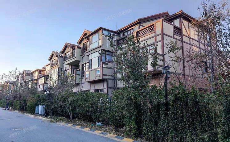 大兴区 龙景湾四区9号楼1至3层01（富力丹麦小镇）