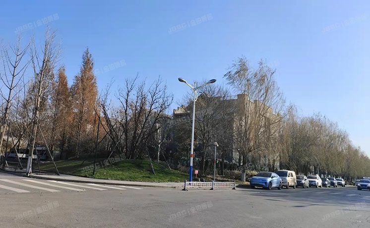 顺义区 温榆庄园三区96号-1至3层（优山美地A区）别墅