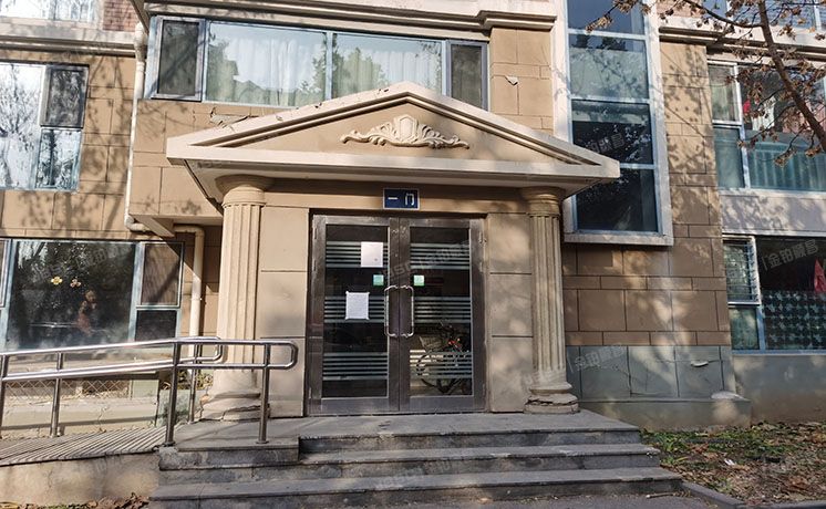 顺义区 水色时光花园五区7号楼4层1单元402号（水色时光花园）