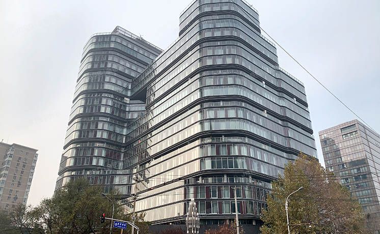 朝阳区 新源南路5号4层西塔L0501+车位（SOHO北京公馆）公寓