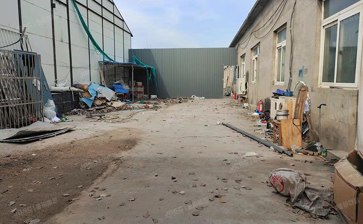 怀柔区 北房镇宰相庄村东的土地及地上建筑、附属设施