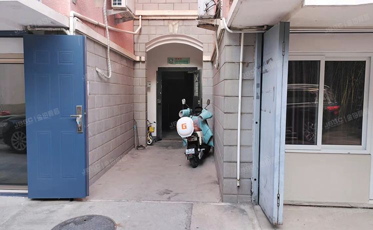 怀柔区 富乐小区北里43号楼2层4-203（新兴居）