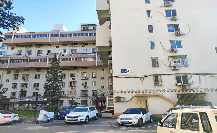 海淀区 新外大街31号院4号楼3层1门403（新外大街31号院）房改房