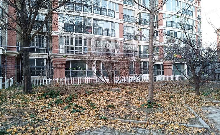 房山区 汇丰街4号院19号1层2单元102（世界名园）