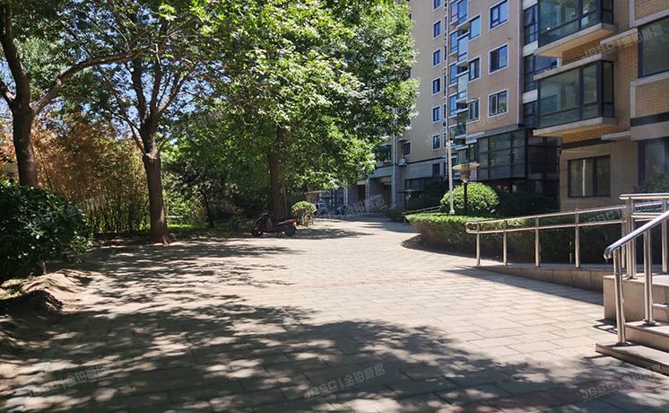 大兴区 黄村镇滨河北里6号楼2层7-202（那尔水晶城）