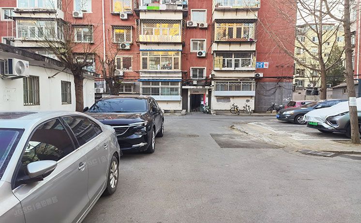 朝阳区 武圣西里18号楼2层1门202号（武圣西里）