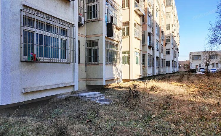 怀柔区 南华园四区335号莲馨苑4号楼1层6-101（莲馨苑）