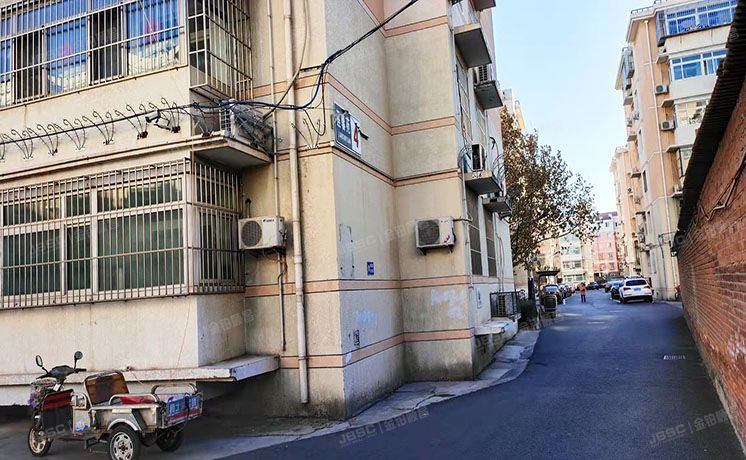 怀柔区 南华园四区335号莲馨苑4号楼1层6-101（莲馨苑）