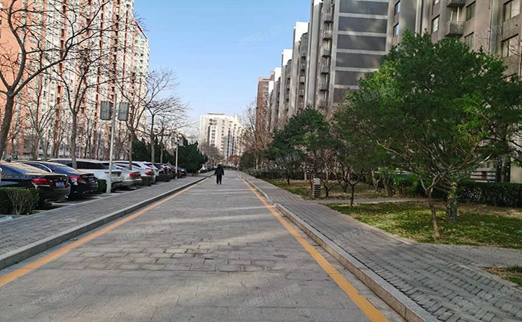 朝阳区 北苑路18号院1号楼10层3单元1002（华发颐园）