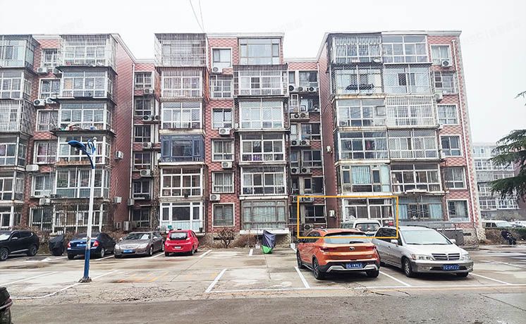 房山区 良乡地区通尚苑15号楼1层1-102（通尚苑）