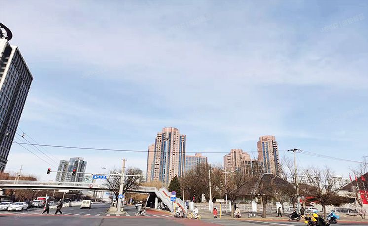 朝阳区 安立路68号D2-2402+车位（阳光广场）