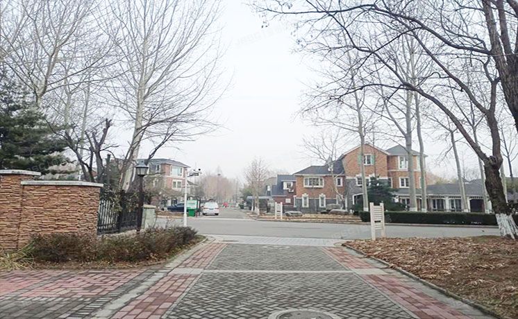 房山区 窦店镇提香草堂166号楼1至3层02号（提香草堂）别墅