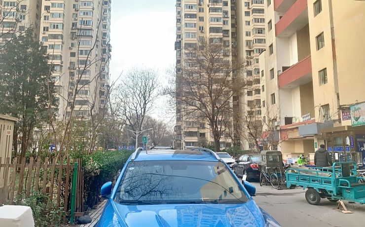 丰台区 新华街七里11号楼1单元101（新华街七里）房改房