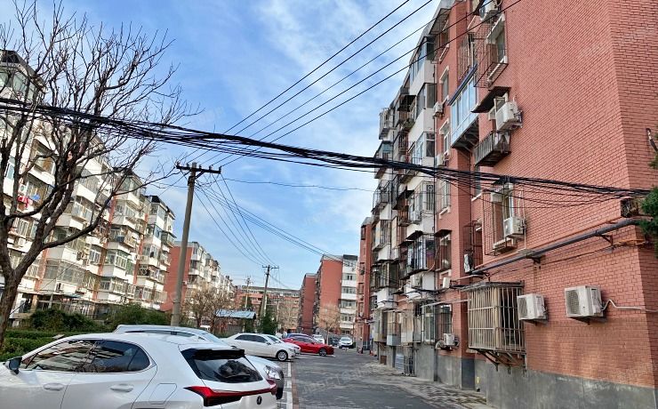 朝阳区 康静里17号楼3层7门302（康静里小区）