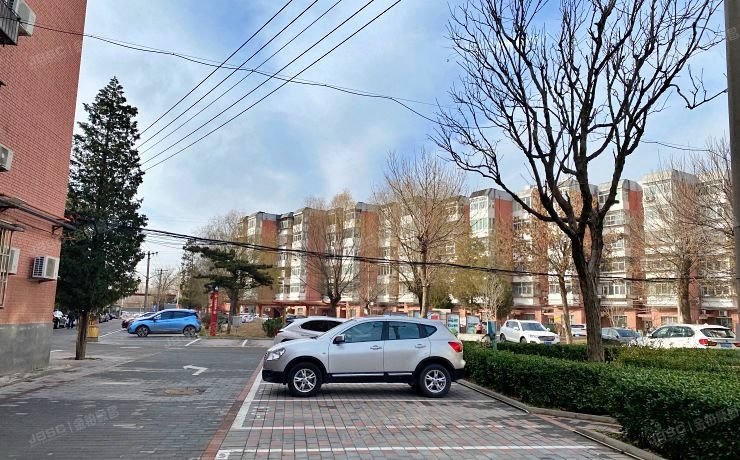 朝阳区 康静里17号楼3层7门302（康静里小区）