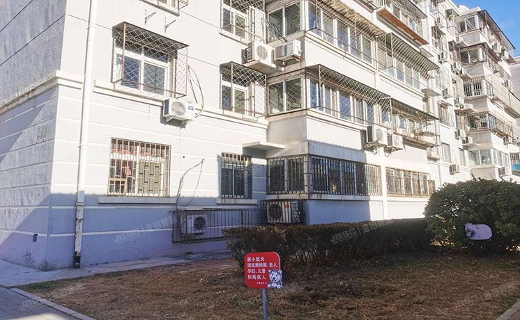 顺义区 前进花园一区4号楼4门102号（前进花园一区）