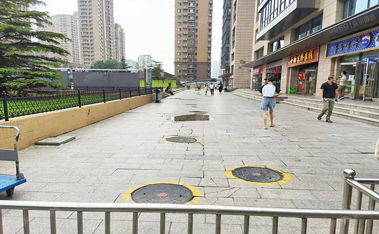 朝阳区 百子湾西里402号楼2层208（金海商富中心）综合