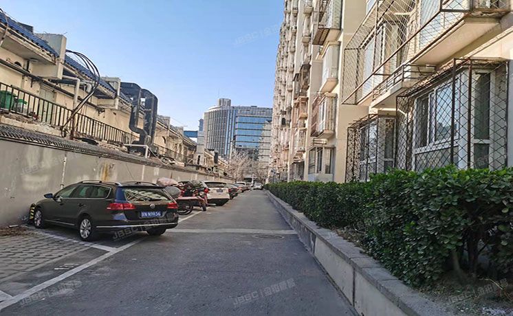 东城区 东直门内北小街26号楼12单元203（民安小区南区）按经适房管理