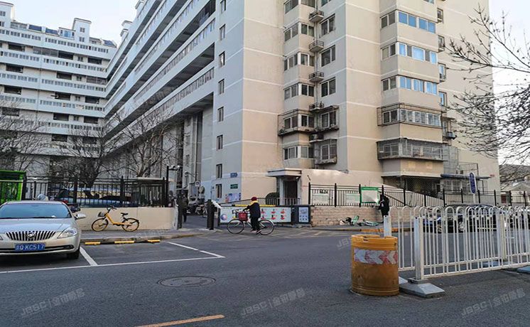 东城区 东直门内北小街26号楼12单元203（民安小区南区）按经适房管理