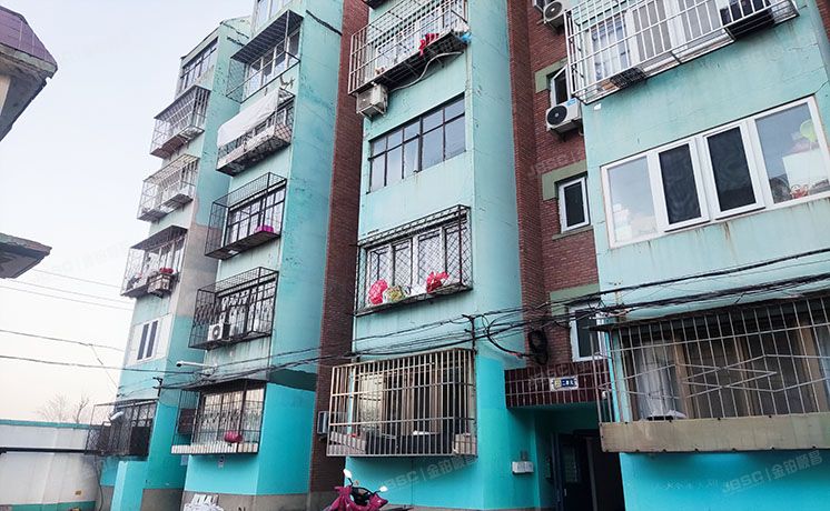 大兴区 车站南里23号楼1单元402室