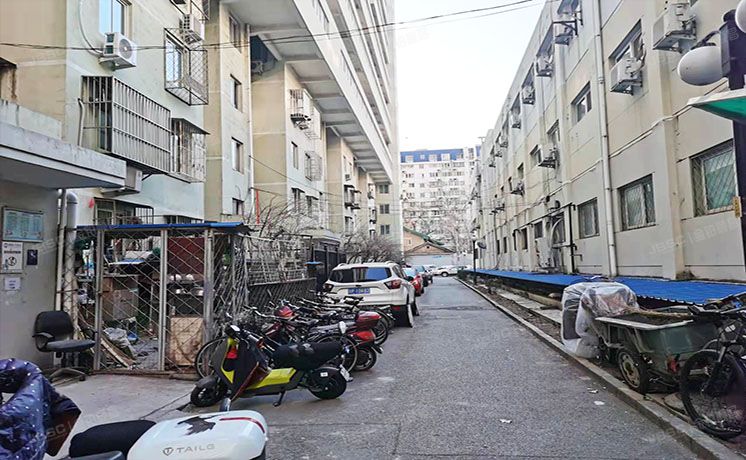 东城区 东扬威街9号楼11层5单元1102号（民安小区东扬威街）复式