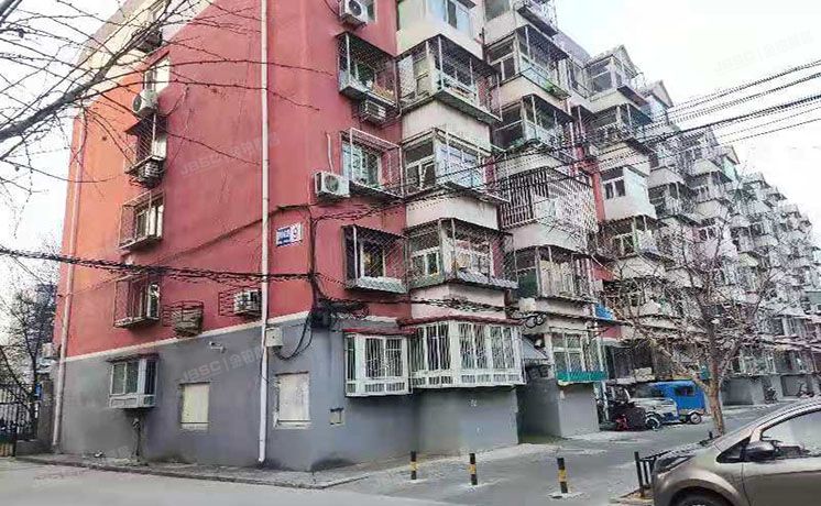 房山区 良乡月华东里9号楼1层1-101（月华小区）