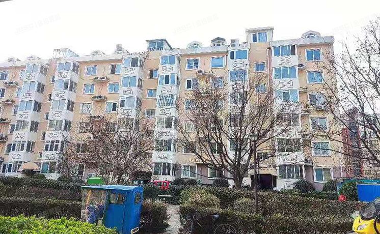 房山区 良乡地区鸿顺园东区4号楼6层6-602（鸿顺园东区）