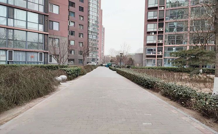 通州区 梨园西里31号楼6层1单元702（新通国际花园）