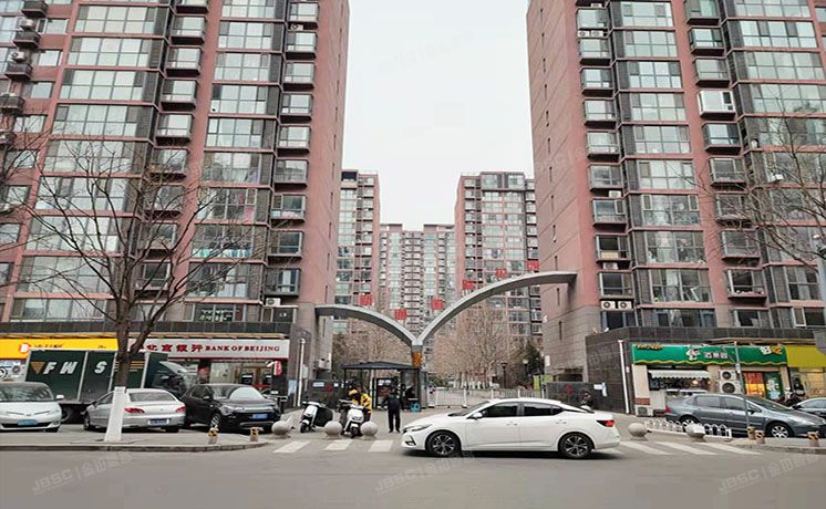 通州区 梨园西里31号楼6层1单元702（新通国际花园）