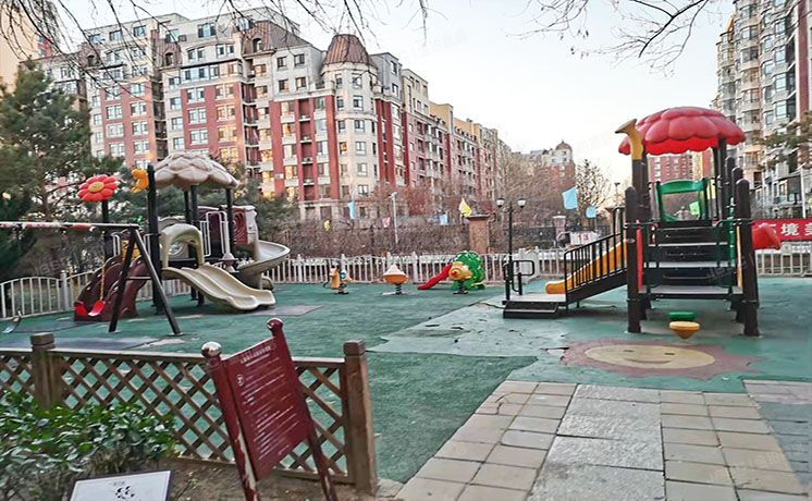 朝阳区 少角中街8号院13号楼4层5单元502室（中海城圣朝菲）