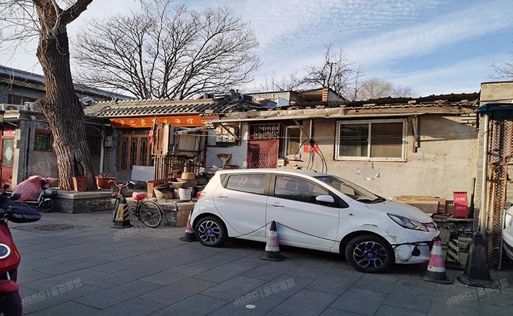 西城区 护国寺街39、41号3幢1层、4幢1层两套  平房