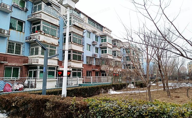 房山区 窦店镇京南嘉园3号楼2层2-201（京南嘉园）