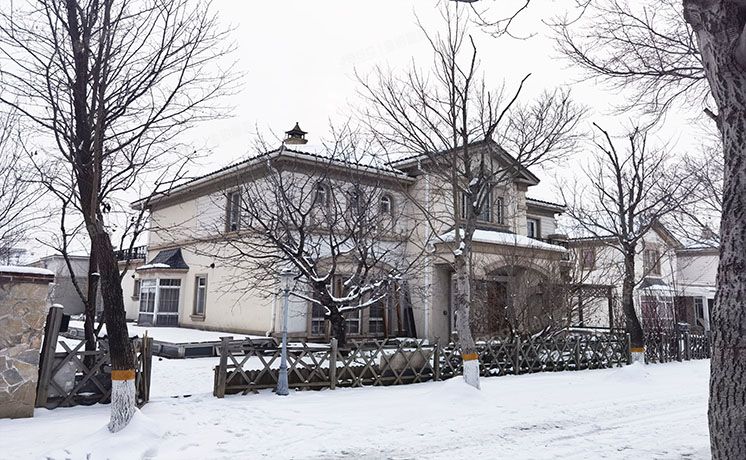 昌平区 定泗路18号院228号-1-2层（中海瓦尔登湖）别墅