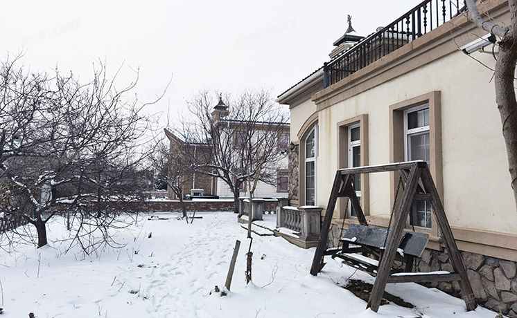 昌平区 定泗路18号院228号-1-2层（中海瓦尔登湖）别墅