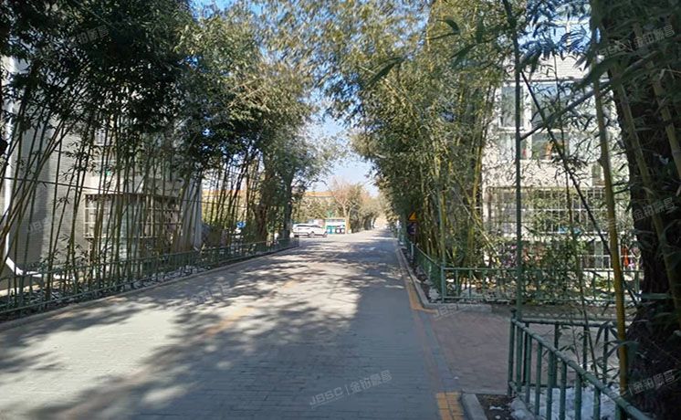 昌平区 龙脉温泉花园三区13号楼3层301号（龙脉温泉）