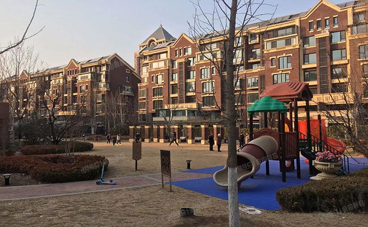 房山区 长虹东路6号院15号楼4层4单元402号（五矿名品）